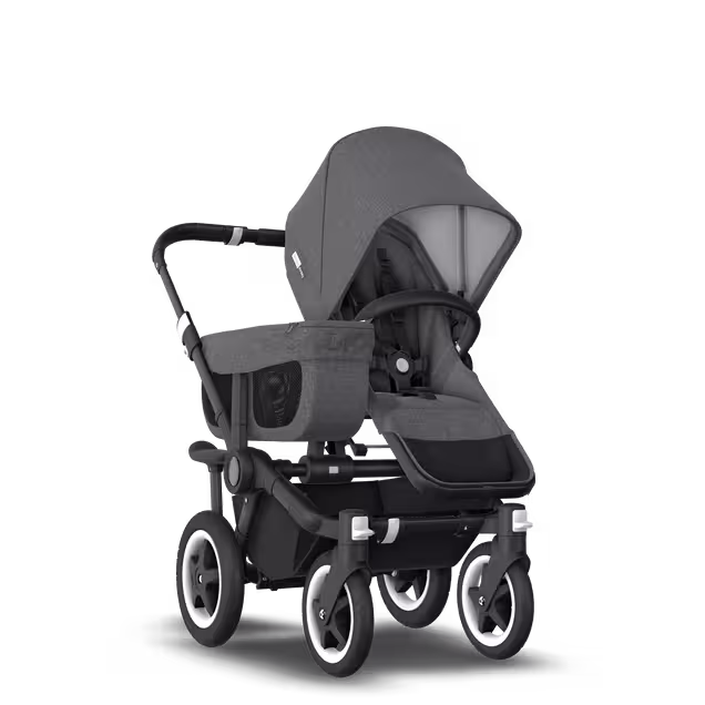 UK - D2M stroller bundleGM, GM, ALB, CWB - Main Image Slide 3 of 6
