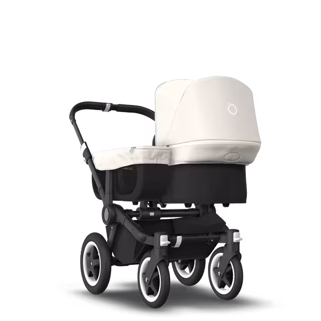 ASIA - D2M stroller bundleASIA FW, ZW, ALB - Main Image Slide 1 of 6