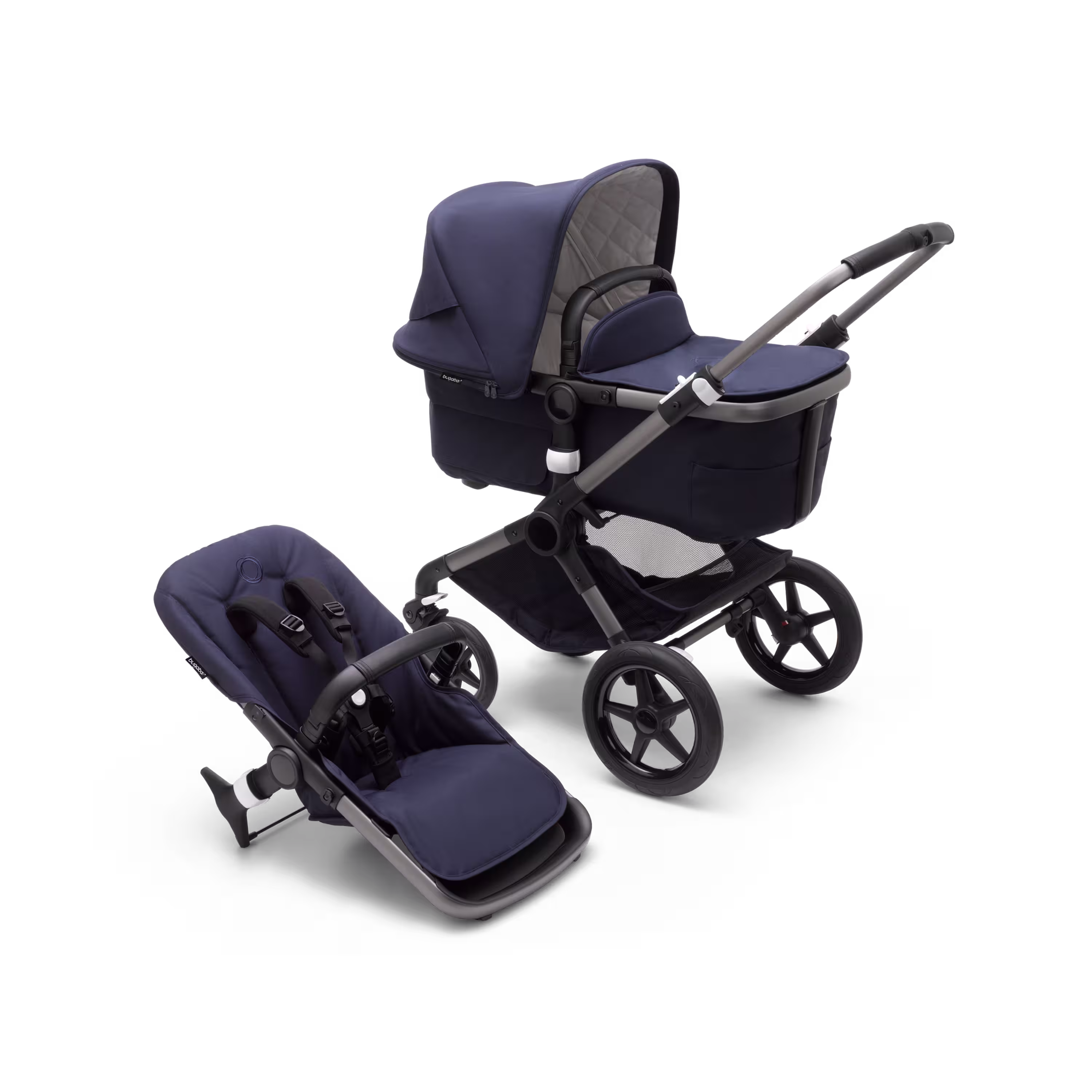 Refurbished Bugaboo Fox 3 Classic complete UK GRAPHITE/DARK NAVY - Main Modal Image Slide 1 of 11
