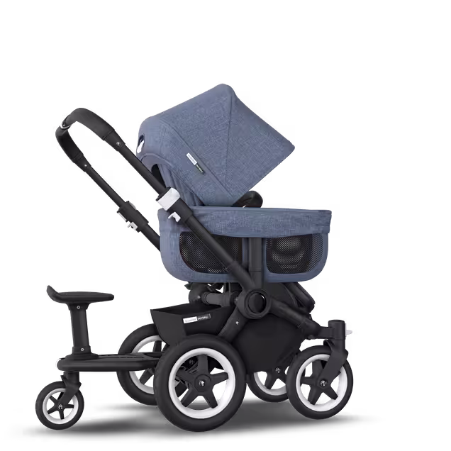 US - D2M stroller bundleUM, UM, ALB, CWB - Main Image Slide 4 of 12