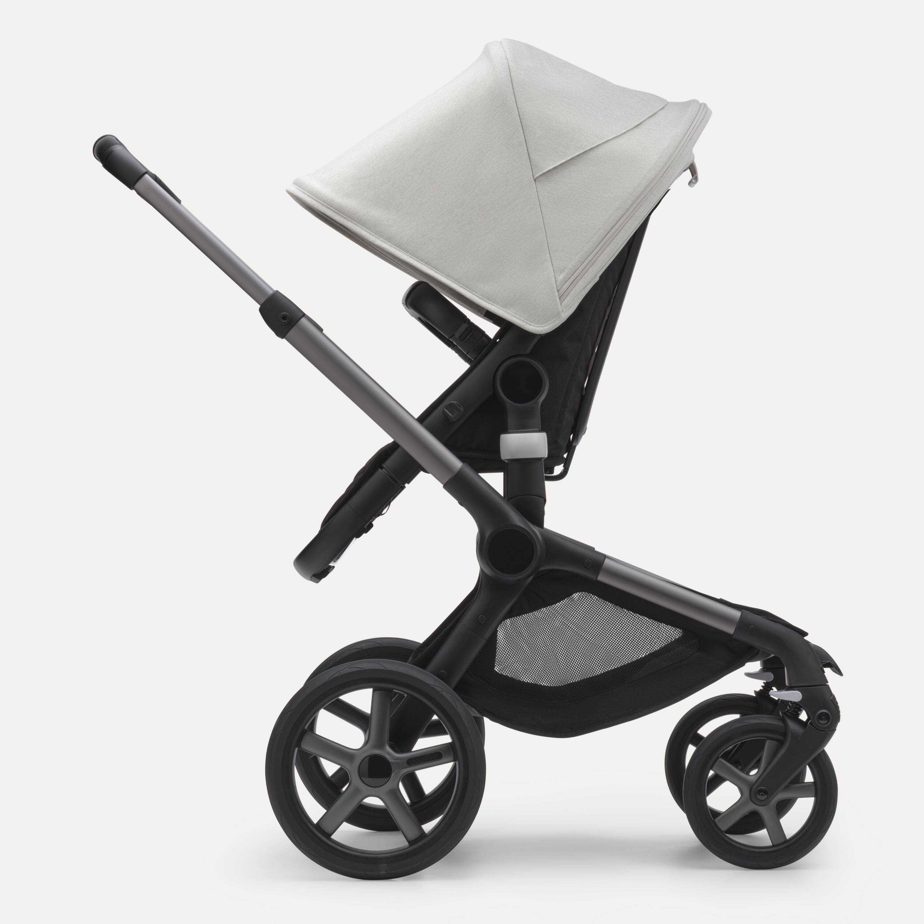 Refurbished Bugaboo Fox 5 bassinet and seat stroller graphite base, midnight black fabrics, misty white sun canopy - Main Modal Image Slide 3 of 12