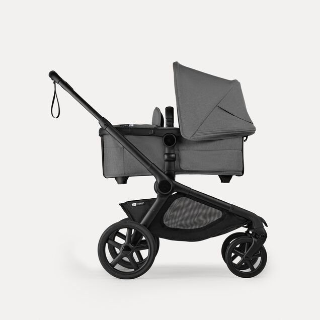 Bugaboo Kangaroo 2-in-1 pram black base, moon grey fabrics, moon grey sun canopy - Main Image Slide 2 of 18