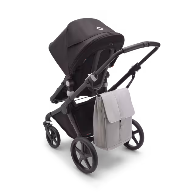 Refurbished Bugaboo changing backpack Misty grey - Main Image Slide 2 of 5