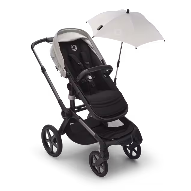 Bugaboo Parasol+ RUBY RED - Main Image Slide 2 van 3