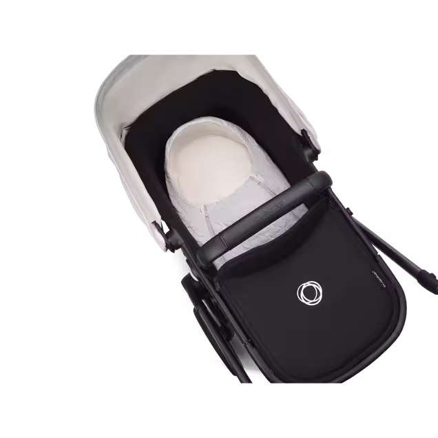Bugaboo newborn inlay LIGHT GREY MELANGE - Main Image Slide 4 of 10