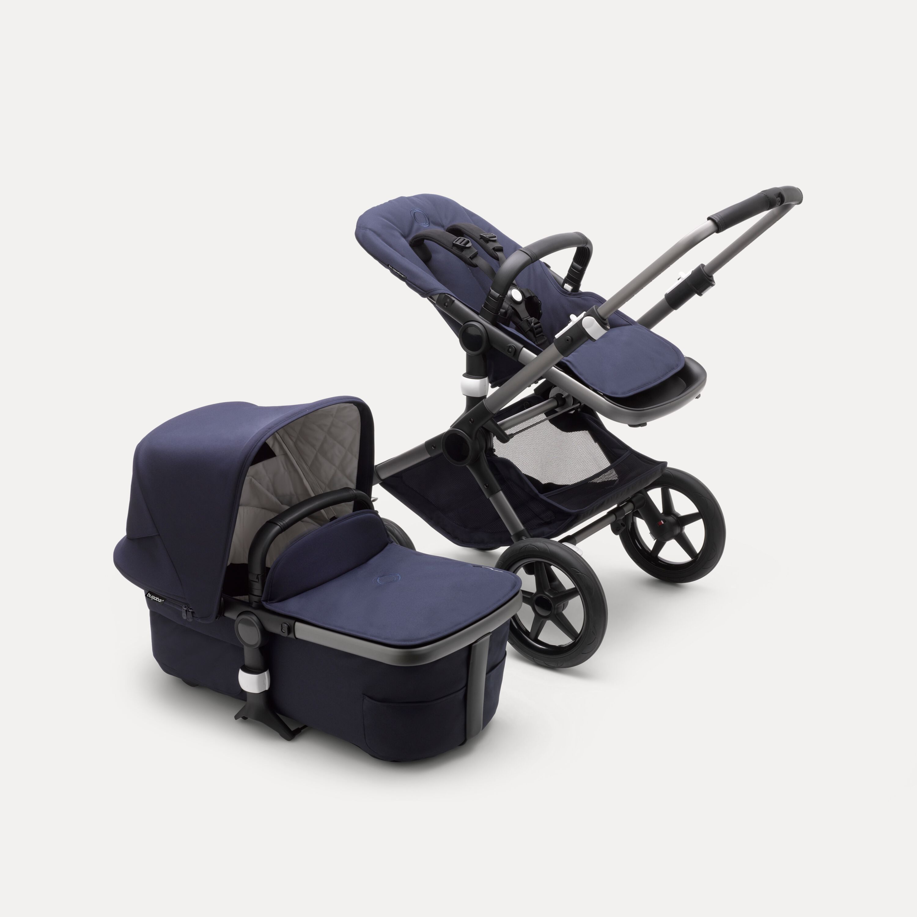 Refurbished Bugaboo Fox 3 Classic complete UK GRAPHITE/DARK NAVY - Main Modal Image Slide 10 of 11