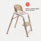 Bugaboo Giraffe chair in neutral wood/white.