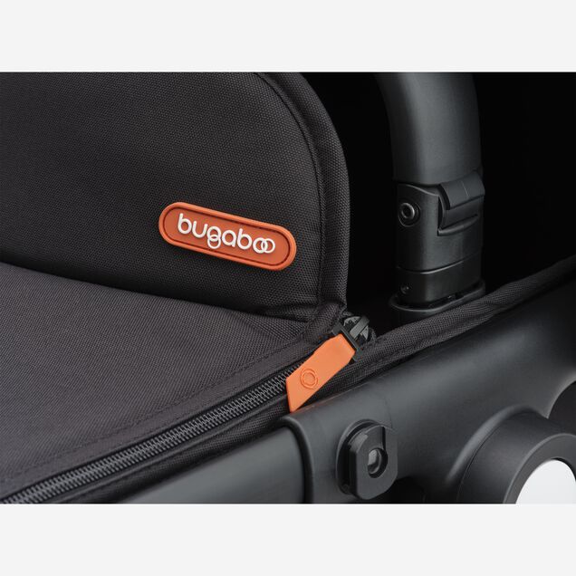 Refurbished Bugaboo Fox Cub complete BLACK/MIDNIGHT BLACK-MIDNIGHT BLACK - Main Image Slide 5 of 7