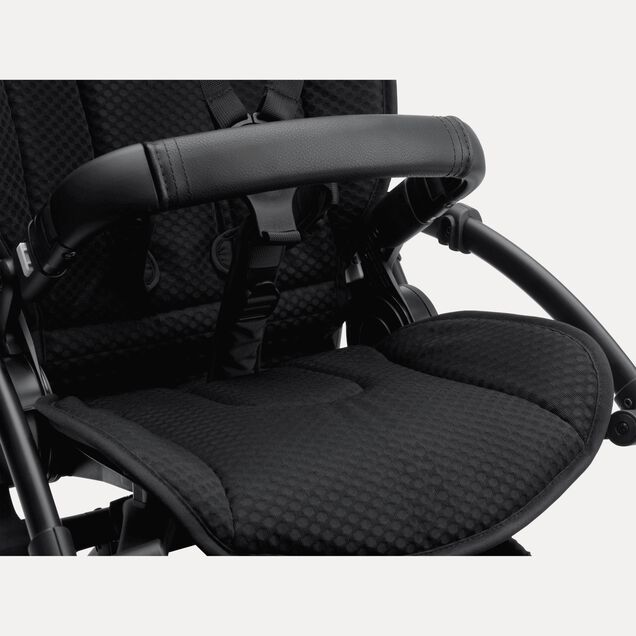 PP Bugaboo Bee 6 2-in-1 stroller black sun canopy, black fabrics, black base - Main Image Slide 5 of 5