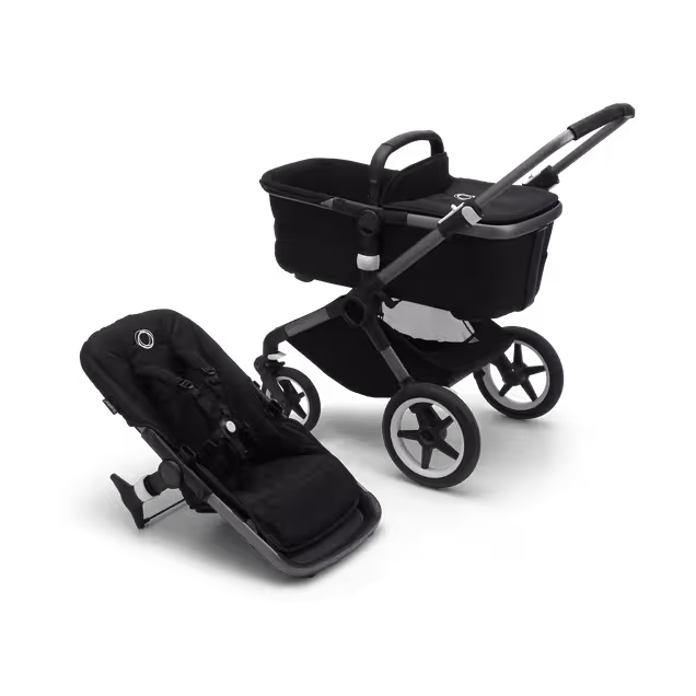 Refurbished Bugaboo Fox 3 base UK GRAPHITE/MIDNIGHT BLACK - Main Image Slide 1 of 1