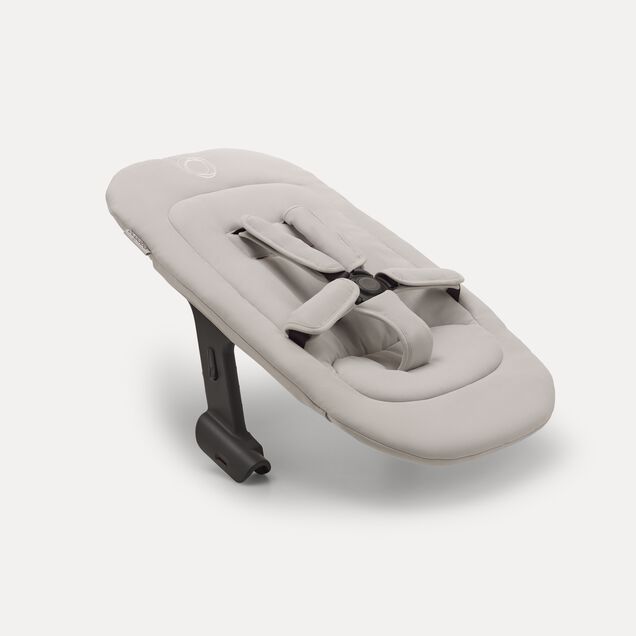 Refurbished Bugaboo Giraffe newborn set POLAR WHITE - Main Image Slide 1 of 9