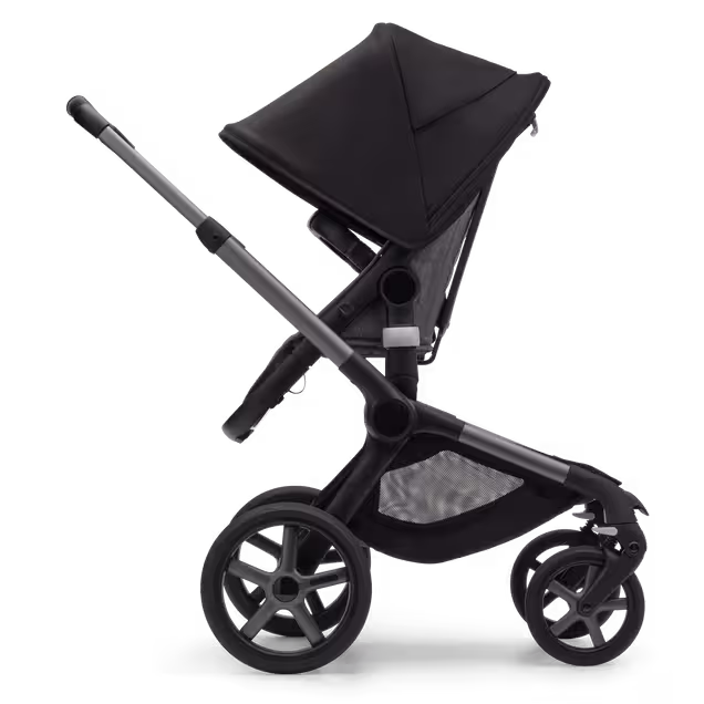 Refurbished Bugaboo Fox 5 bassinet and seat stroller graphite base, grey melange fabrics, midnight black sun canopy - Main Image Slide 3 van 7