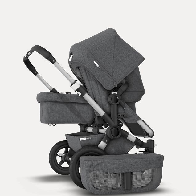 US - D2D stroller bundleClassic GM, ALU - Main Image Slide 6 of 6