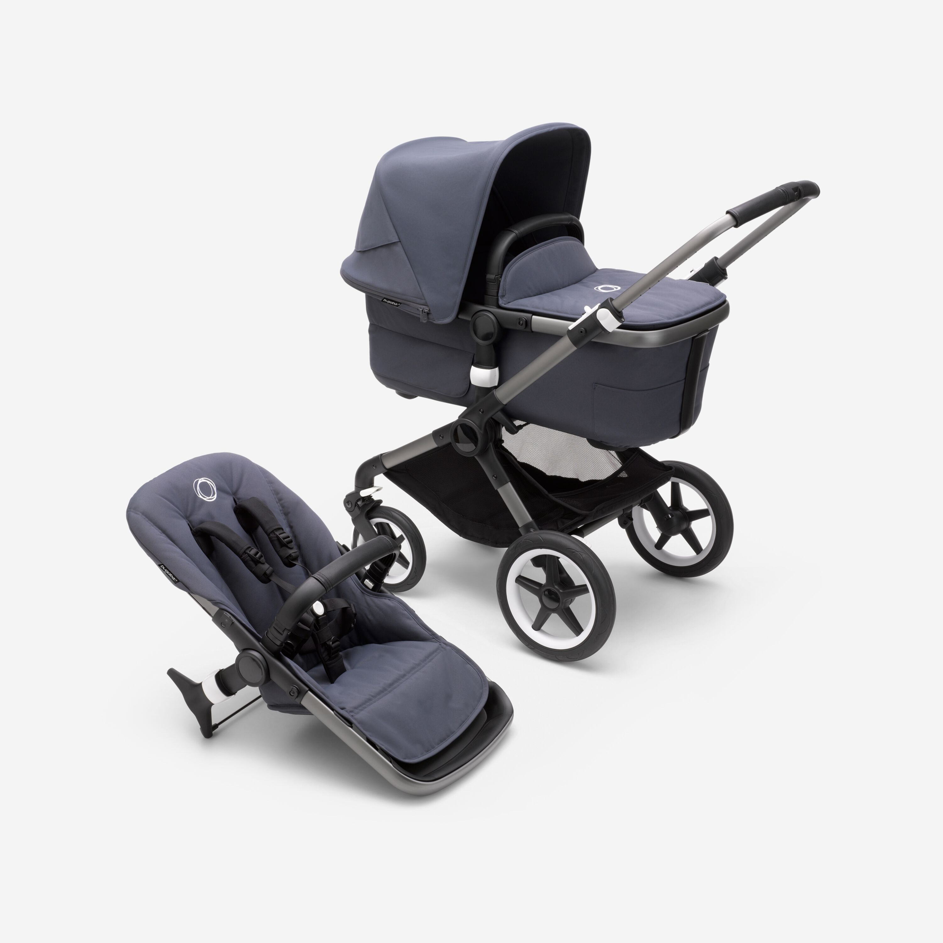 Refurbished Bugaboo Fox 3 complete UK GRAPHITE/STORMY BLUE-STORMY BLUE - Main Modal Image Slide 5 of 7