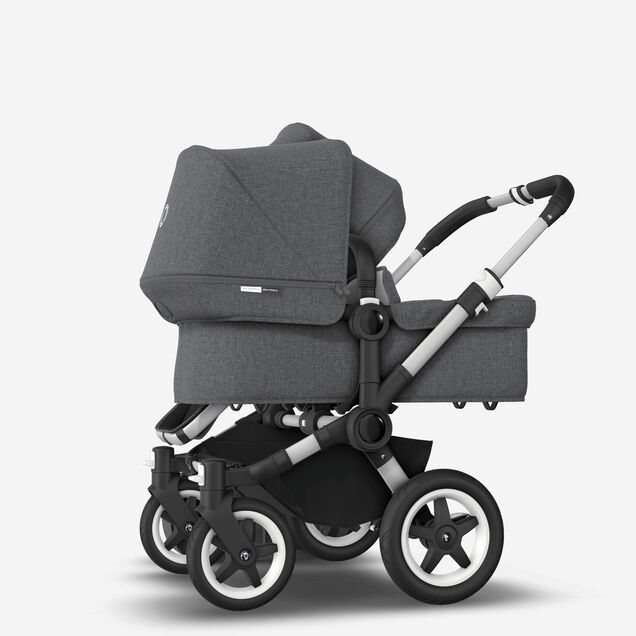 US - D2D stroller bundleGM, GM, ALU - Main Image Slide 2 of 6