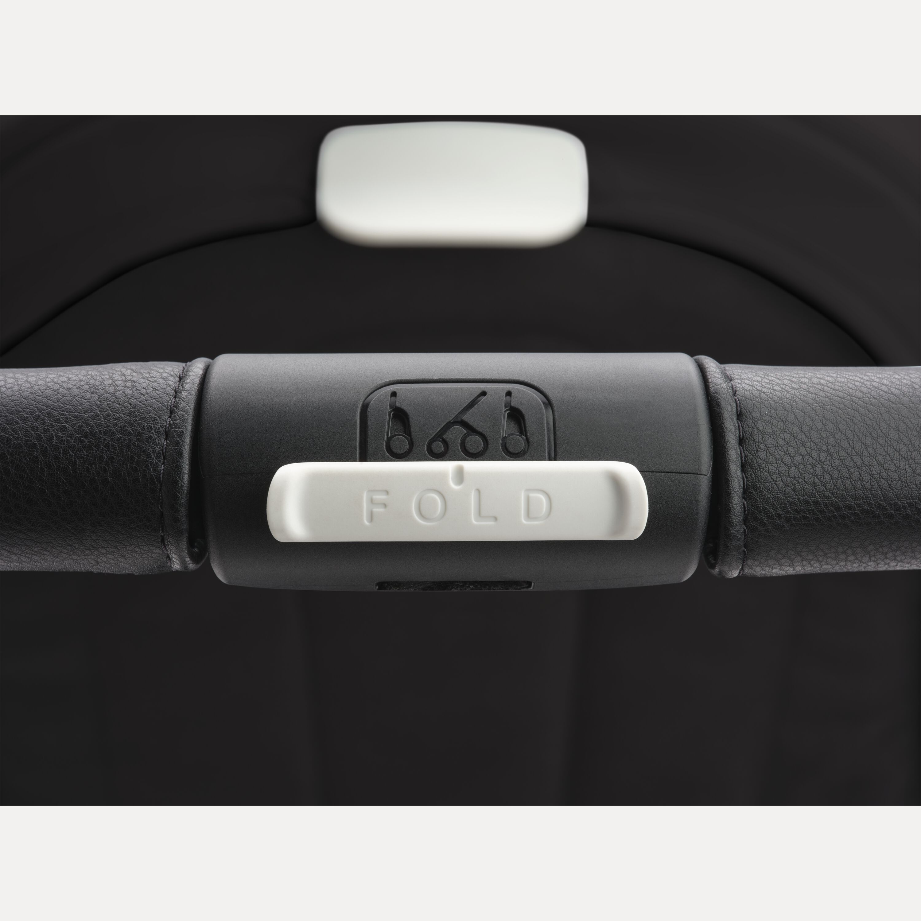 Refurbished Bugaboo Dragonfly Seat Only GRAPHITE/MIDNIGHT BLACK-MIDNIGHT BLACK - Main Modal Image Slide 10 of 11