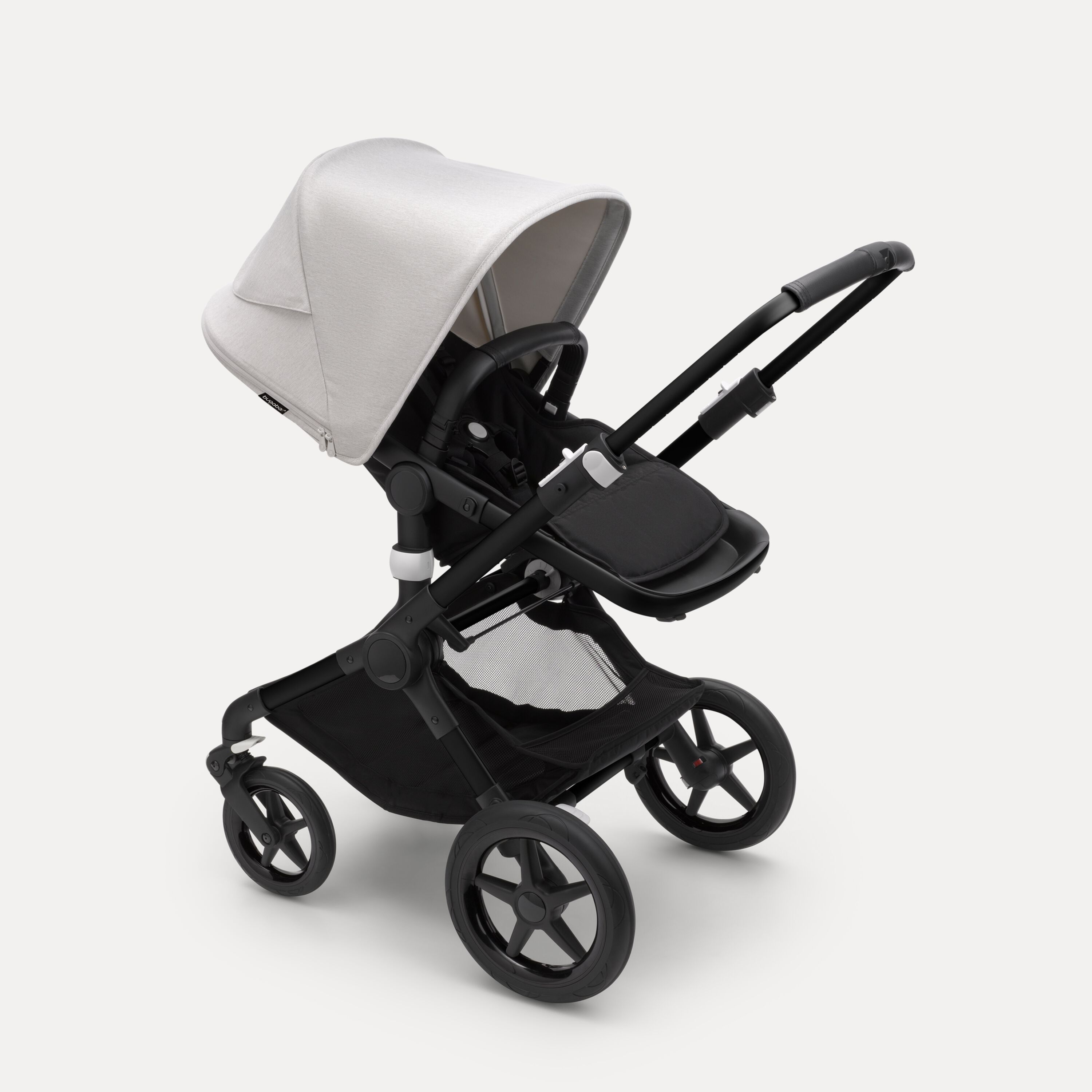Refurbished Bugaboo Fox 3 kinderwagen met wieg en stoel - Main Modal Image Slide 6 van 9