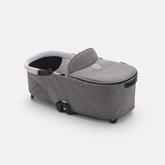 Refurbished Bugaboo Dragonfly bassinet complete - Main Image Slide 1 van 1