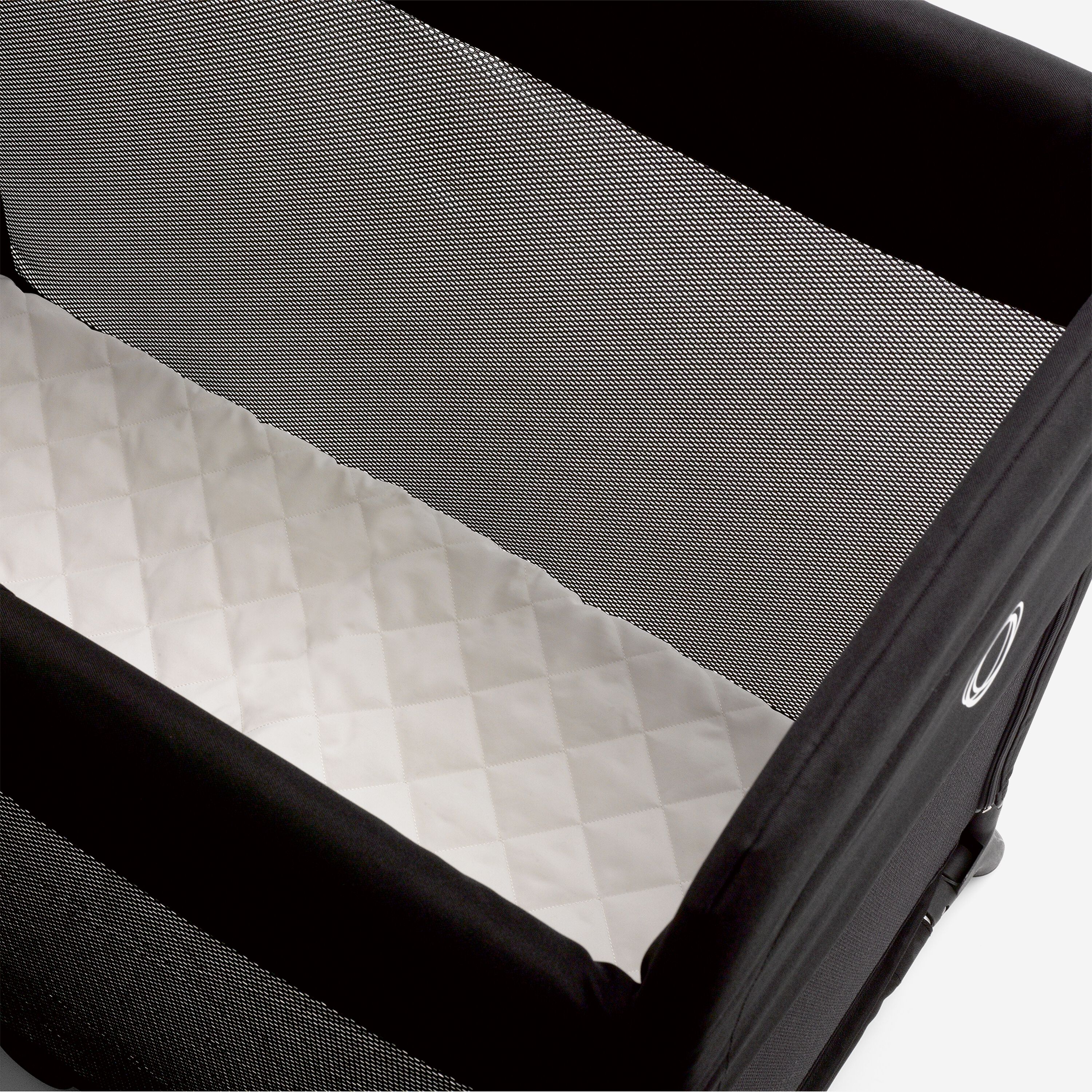 Refurbished Bugaboo Stardust (2023) BLACK - Main Modal Image Slide 7 of 11