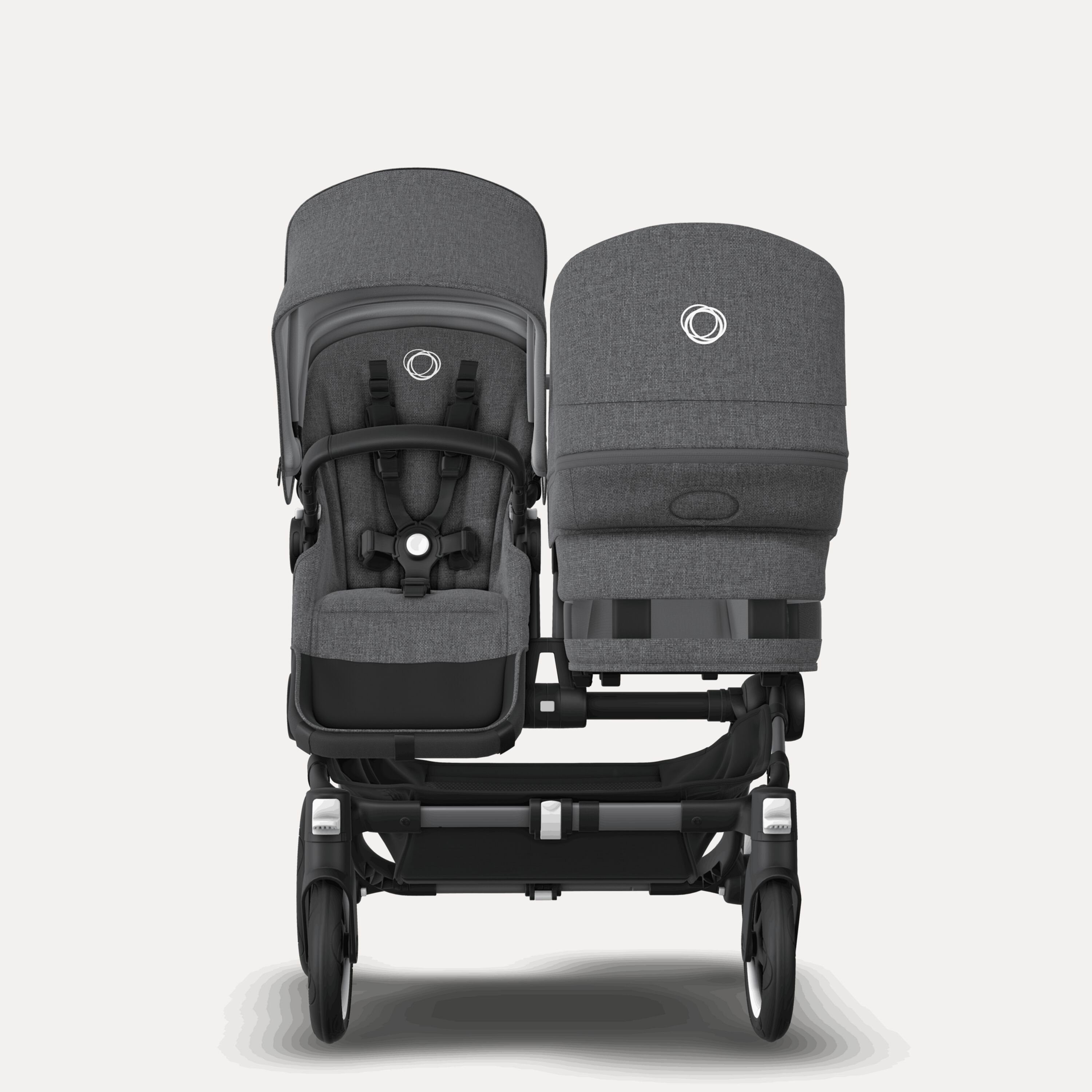 Refurbished Bugaboo Donkey 5 Mono bassinet and seat stroller graphite base, grey mélange fabrics, grey mélange sun canopy Bugaboo Donkey 5 Mono bassinet and seat stroller graphite base, grey mélange fabrics, grey mélange sun canopy - Main Modal Image Slide 1 van 2