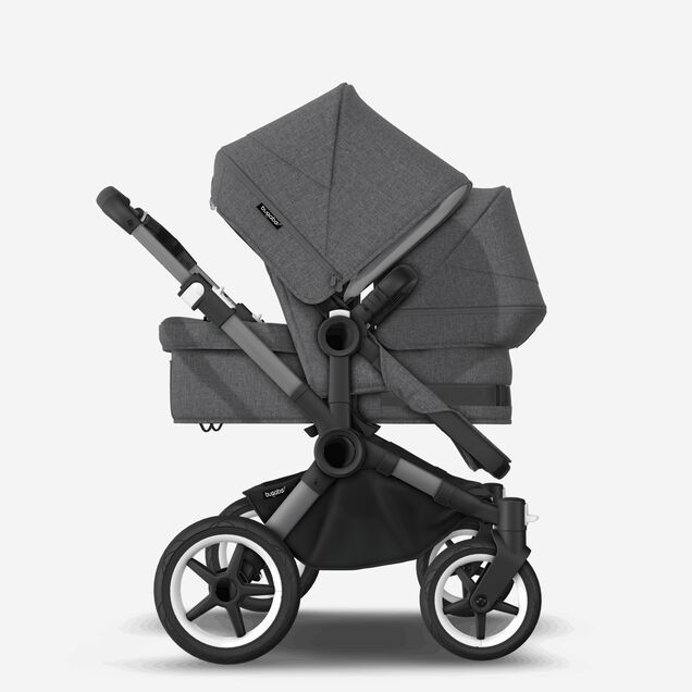 Refurbished Bugaboo Donkey 5 Mono bassinet and seat stroller graphite base, grey mélange fabrics, grey mélange sun canopy Bugaboo Donkey 5 Mono bassinet and seat stroller graphite base, grey mélange fabrics, grey mélange sun canopy - Main Image Slide 2 van 2