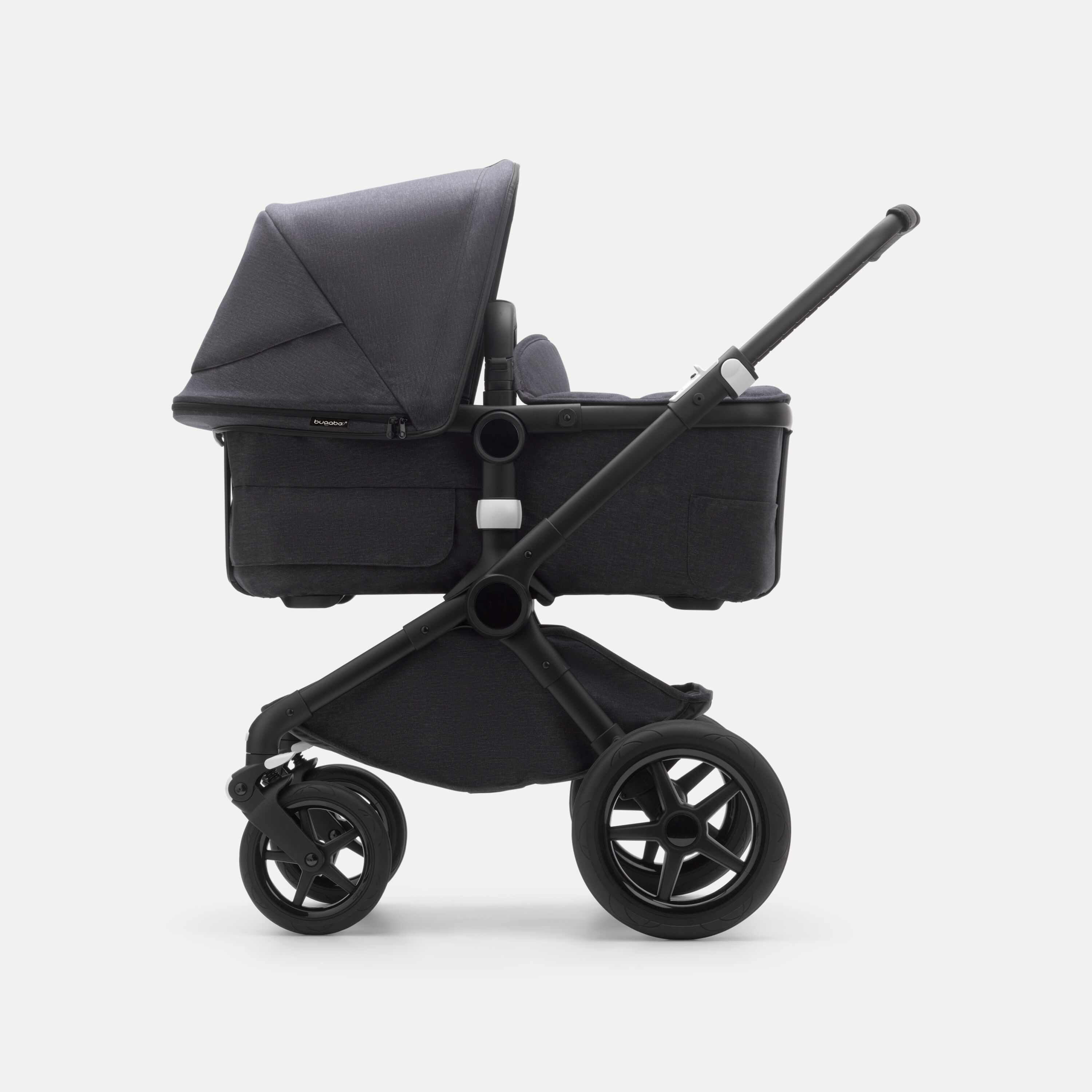 Refurbished Bugaboo Fox 3 Mineral complete UK BLACK/WASHED BLACK - Main Modal Image Slide 10 of 13