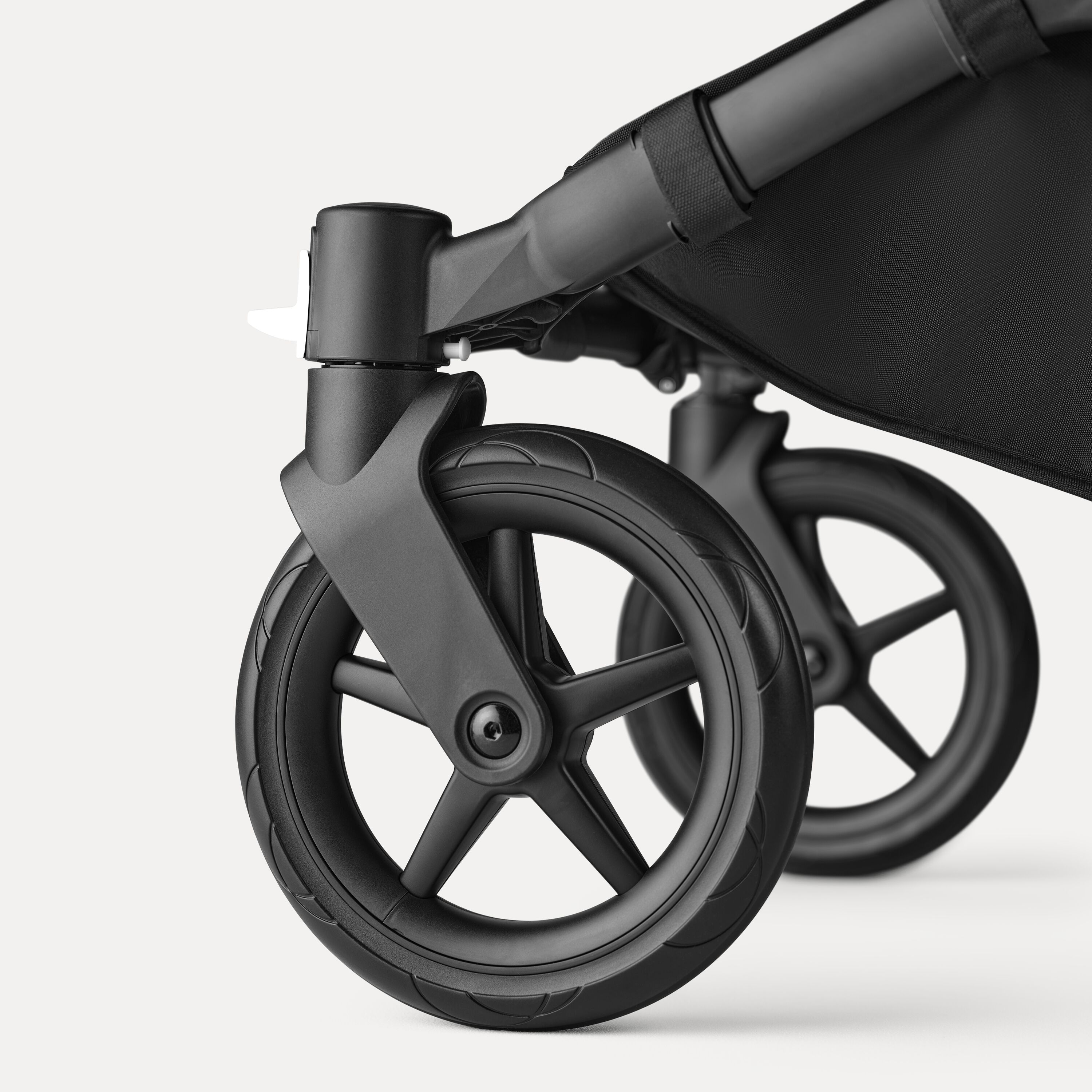 Bugaboo Donkey 5 Duo double stroller black base, mineral washed black fabrics, mineral washed black sun canopy - Main Modal Image Slide 9 van 10