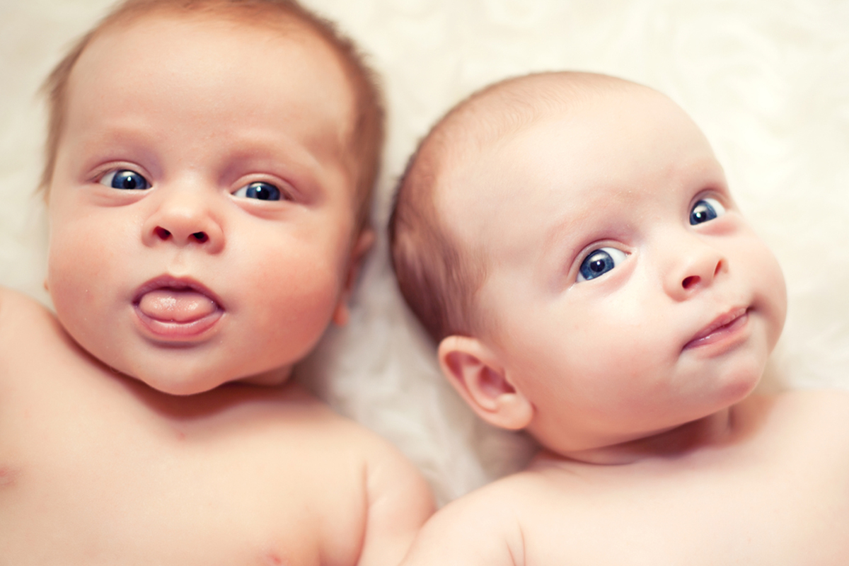 Twin newborn babies